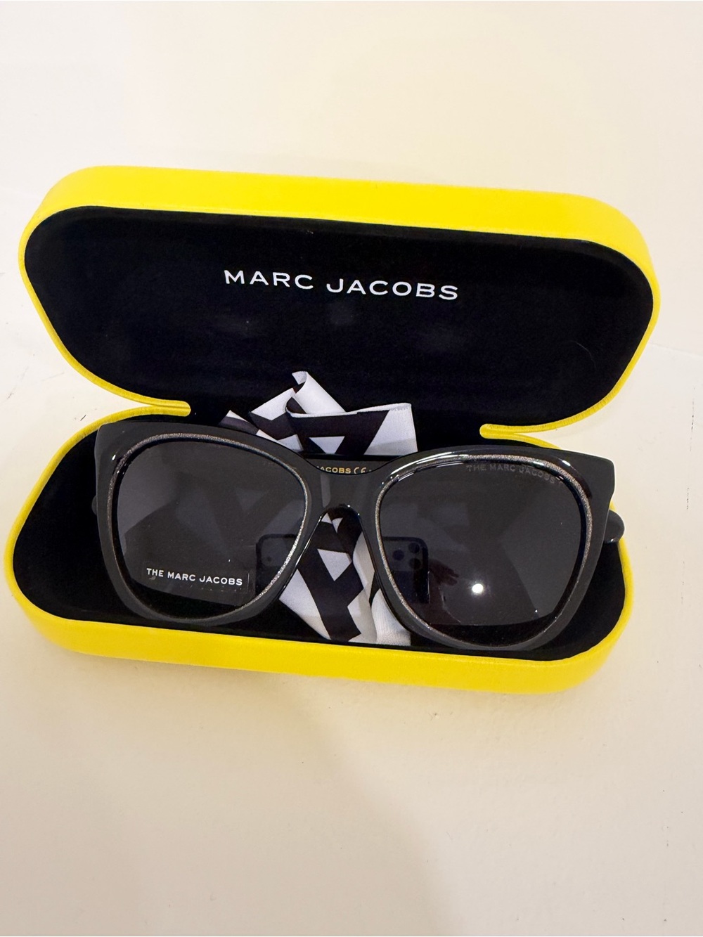 Marc Jacobs Black and Sparkle Sunglasses   Yellow Case
